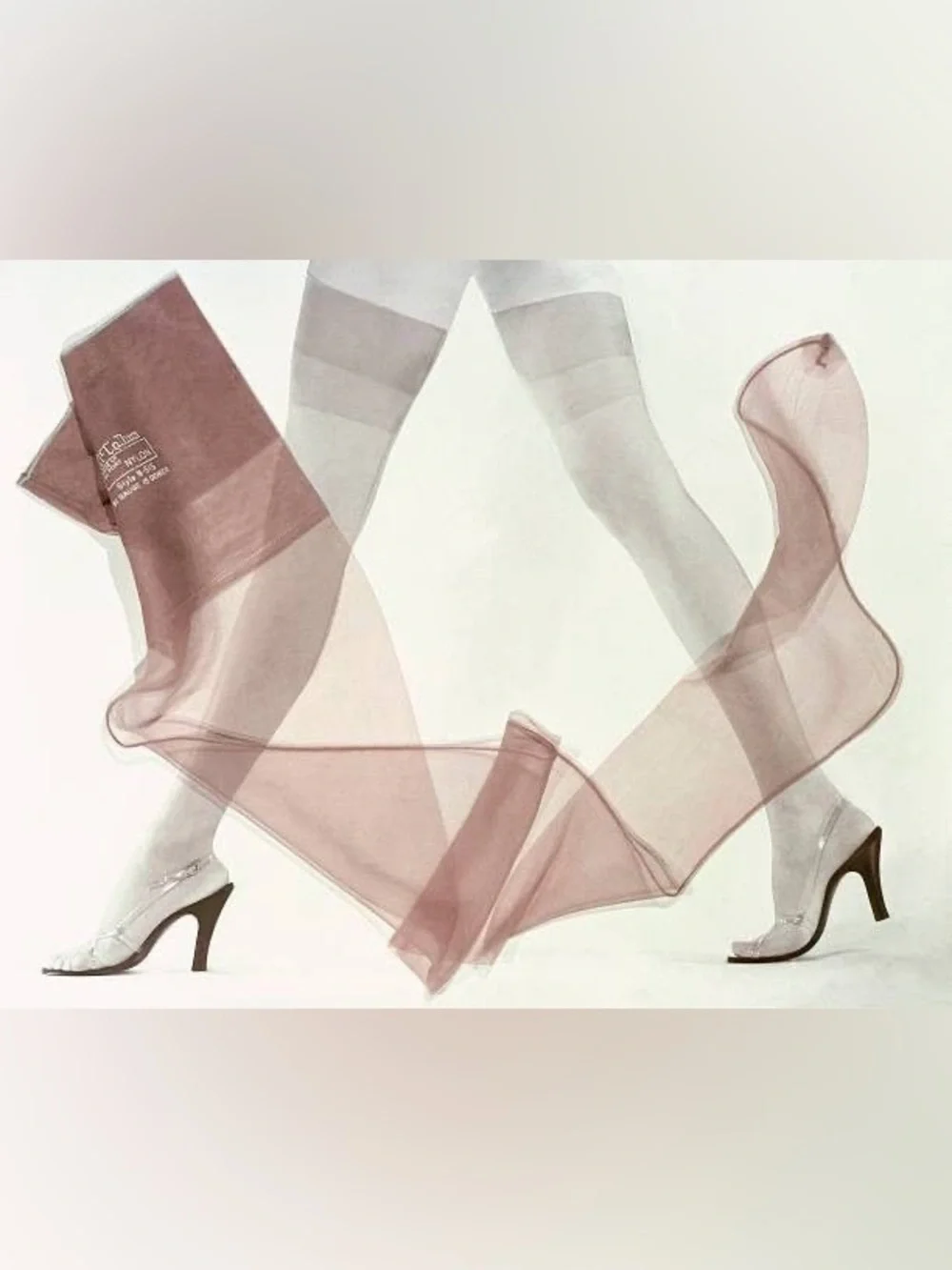 VTG Victoria’s Secret Rose Pink Sheer Nylon Demi Toe Stockings Size M